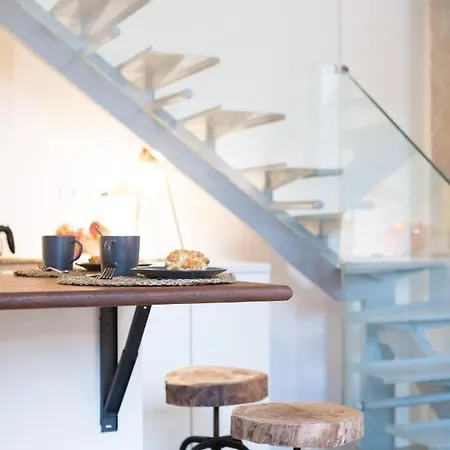 Stylish Tailor Made Flat דירה ליסבון